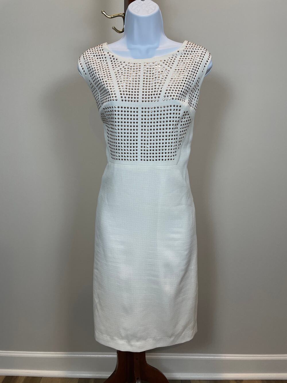 Jones New York Sheath Dress Size 12 Cream Copper Bead Detail